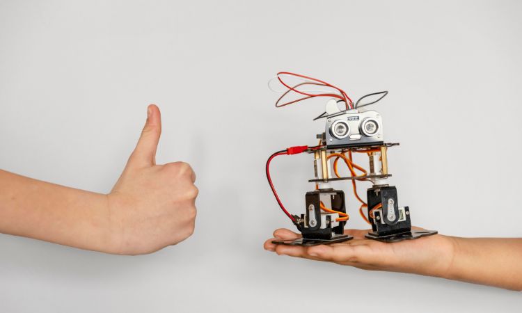 Robotica intelligente tecnologia del futuro